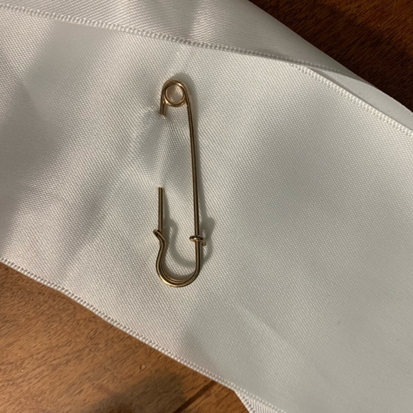 SOLD 21st birthday crown, sash, and birthday card - Picture 7 of 9